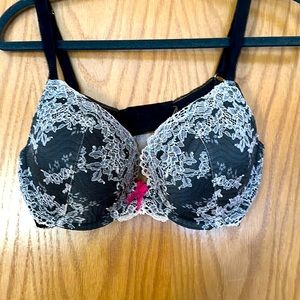 Victoria Secret bra 36D black with light pink lace and sparkles